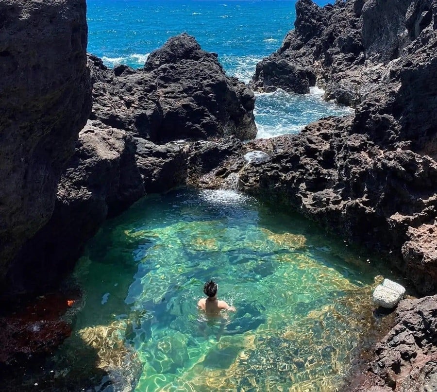 Du lịch đảo Phú Quý ở Gành Hang